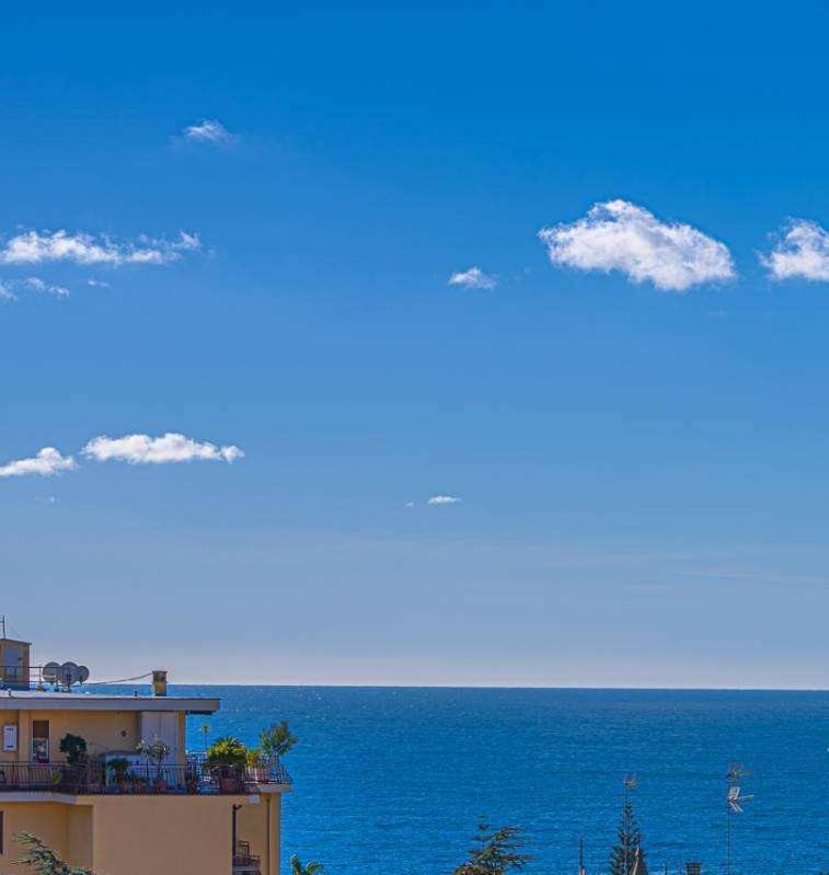 A 2 Passi Dal Mare Apartment Sanremo Luaran gambar